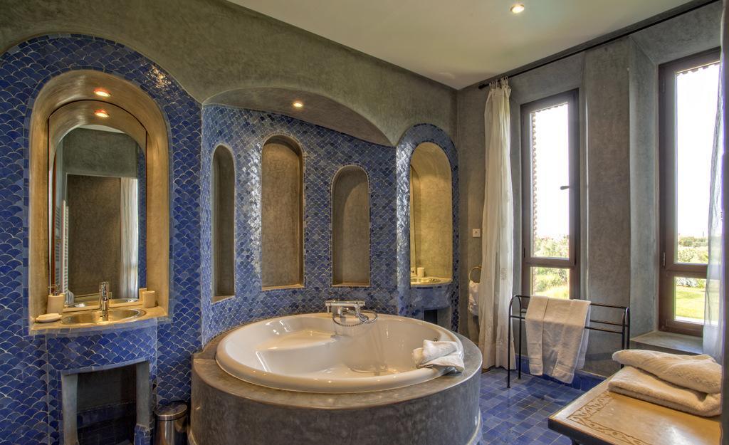 Villa De Luxe Avec Piscine Privee Et Golf マラケシュ エクステリア 写真