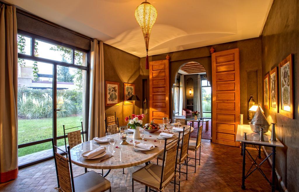 Villa De Luxe Avec Piscine Privee Et Golf マラケシュ エクステリア 写真